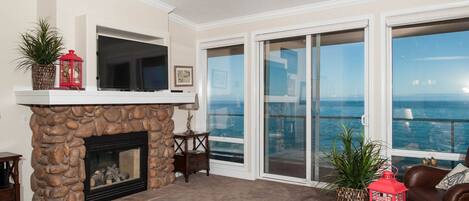 Oceanfront Living Area