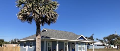 Welcome to 'I SEA BLUE'! Amazing view of water from front porch.