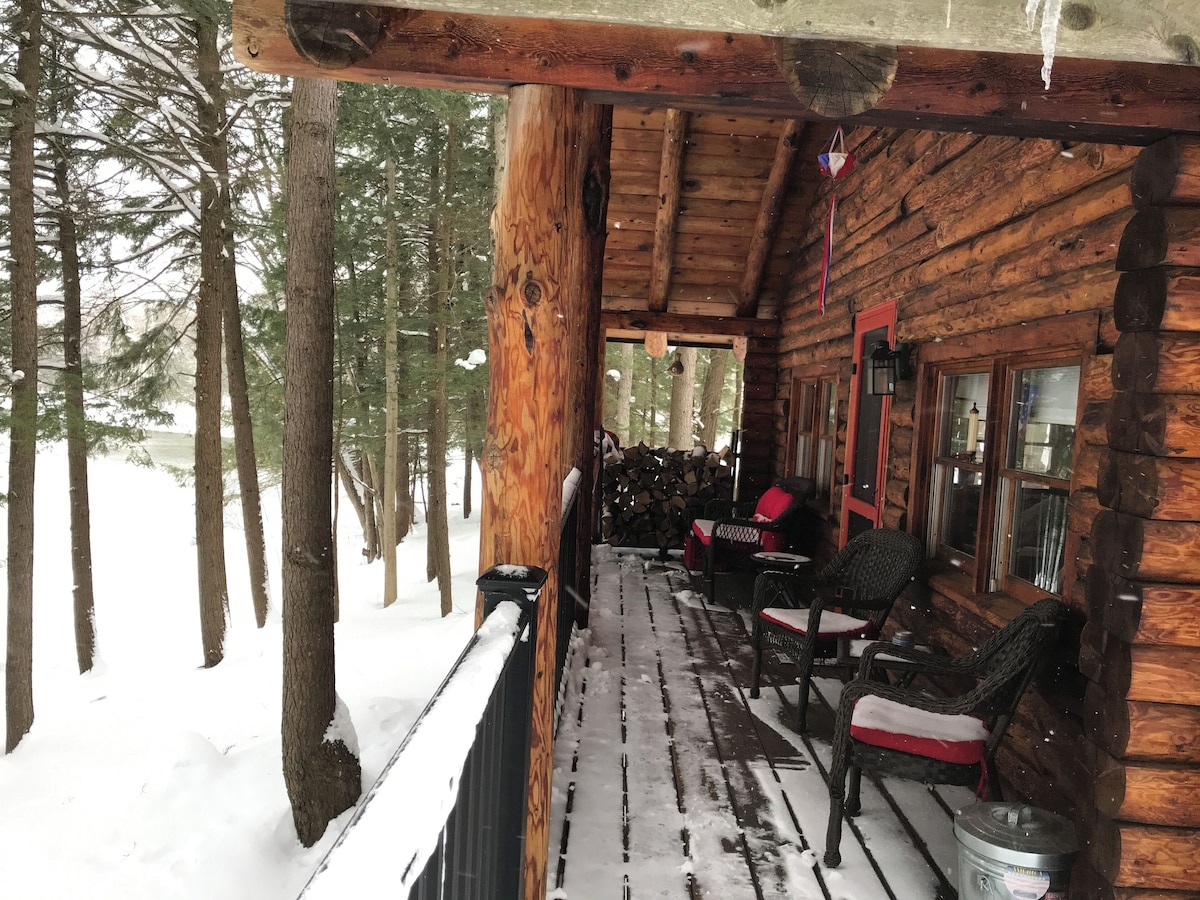 Log Cabin – Lake Pauline Waterfront – 2 Miles To Okemo Mountain/Jackson Gore