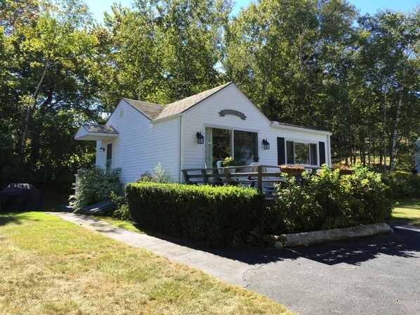 Welcome to Whitesail's Cottage!