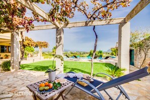 The perfect place to relax and read a good book Finca Pegasus in Alcudia

