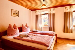 Ferienappartement Lusen (43qm) mit zwei Schlafzimmern, zweimal Dusche+WC und Küchenzeile-Schlafen Lusen