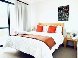 Queen room 3