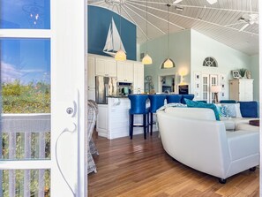 "Peace of Paradise is just that.  It is a beautiful, idyllic getaway that allows you rest & relaxation or fun and adventure if you want it." -Barbara