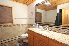 Master Bathroom - Double vanity sink