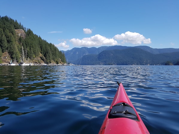 Deep Cove is known for its gorgeous scenery, kayaking, and the Quarry Rock hike.