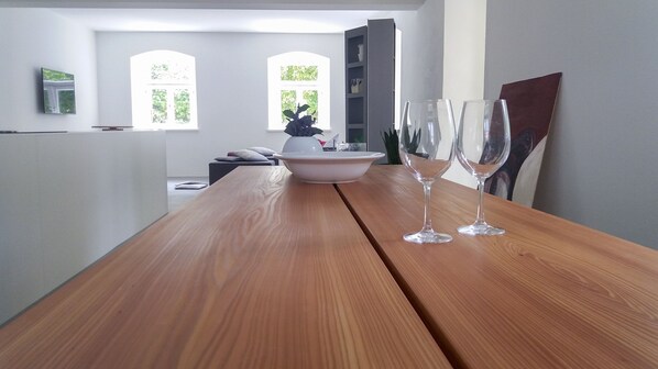 Dineren in de kamer