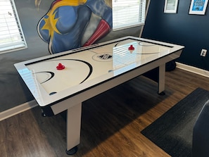 Air Hockey