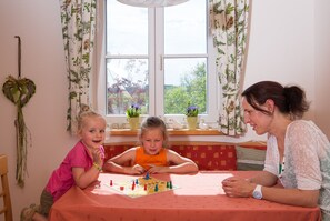 Essbereich im Zimmer