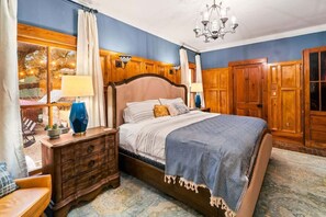 Retreat into the past – cozy up in the historic bedrooms of this Austin gem