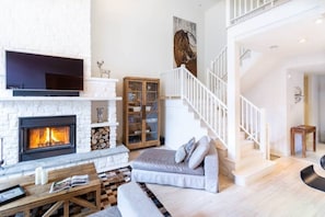 Panache 632 / Spacious and Elegant Chalet