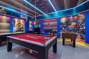 Spielezimmer