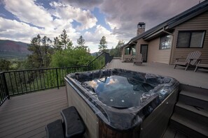 Amazing views north and south from the deck