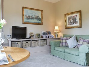 Living room/dining room | Stable Cottage, East Witton, near Leyburn