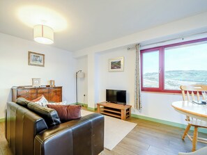 Open plan living space | Riof Bay - Riof Cottages, Reef, Isle of Lewis