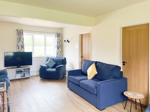 Sofa bed, living area | Old Alton Hall Farmhouse, Holbrook, near Ipswich