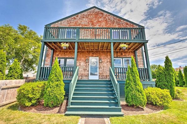Call this lovely Rhode Island home yours for your next coastal getaway!