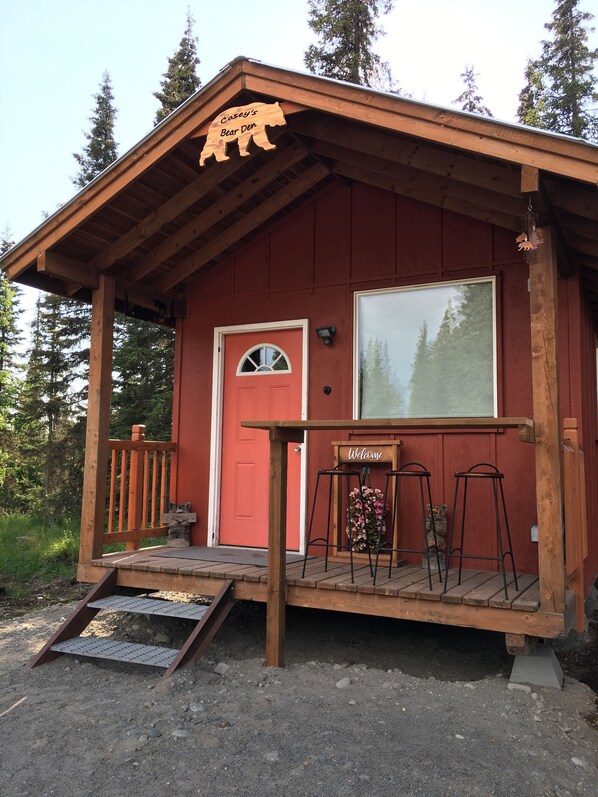 Outside bar for guests. It’s a great place to drink a cup of coffee.