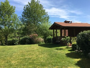 Ellis Garden