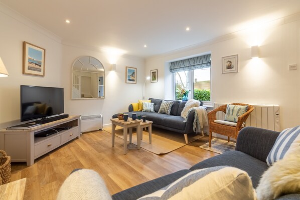 Cherry Tree Cottage, Great Bircham: Stylish and comfortable sitting room