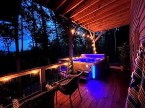Brand new Hot Springs hot tub. Salt water.