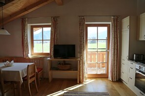 Ferienwohnung Valentin 71 qm, 4 Personen, 2 Schlafzimmer-Wohnküche