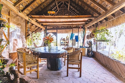 OffGrid SuperAbode Domes In Front of the Ocean with Pool near Roca Blanca 