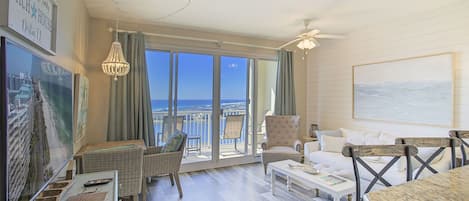 22-Ariel-Dunes-II-1206-Living