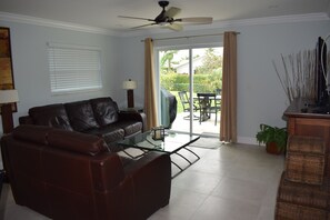 Living area with reclining sofa!