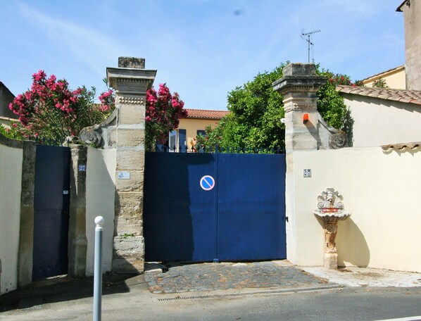 Enceinte de l’hébergement