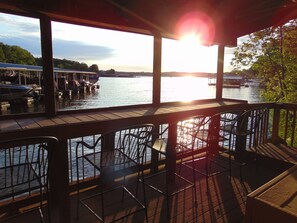 enjoy waterside bar seating on a sunny afternoon 