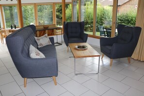 Picture 2