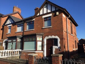 Crumlin Road Townhouse