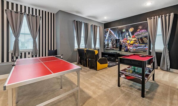 Spielezimmer