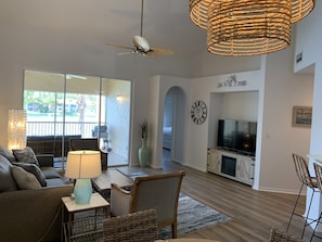 Family and dining area 