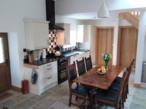 Lovely open plan kitchen diner