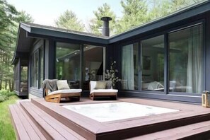 Relax read a book in salt water hot tub with led adjustable lights. 
