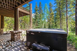 Hot tub!
