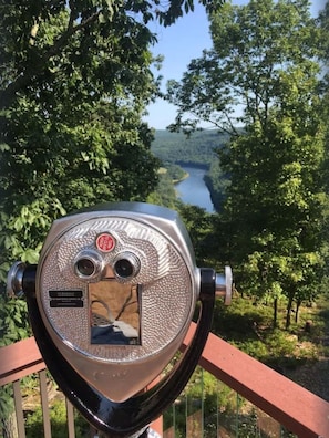 Use our Tower Optical Viewer to watch rafters and kayakers float down river