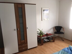 Ferienwohnung mit Terrasse, 40qm, 1 Wohn-/Schlafzimmer, max. 2 Personen