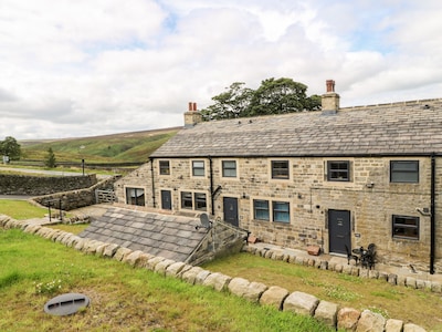 Shep Cottage, CRAGG VALE