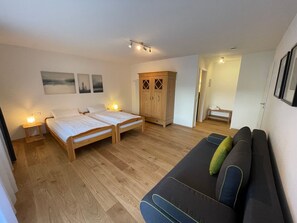 Ferienwohnung 2, 68qm, 1 Schlafzimmer, 1 Wohn-/Schlafraum, max. 4 Pers.-Schlafzimmer