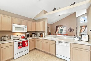 173-gleneagles-drive--davenport--fl-33897---26.jpg