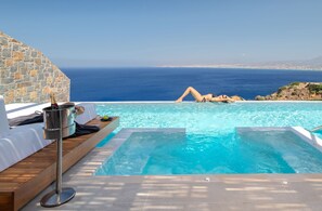 Unwind by the pool all day long!