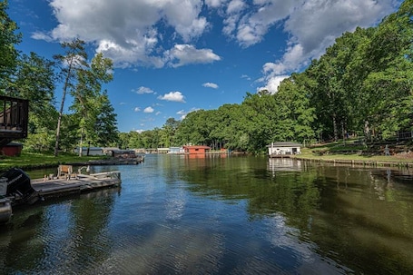Dock View
