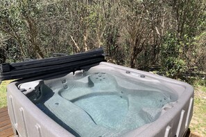 屋外スパ浴槽