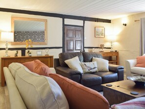 Living room | Ty Celyn Farmhouse, Ponthenri, near Llanelli
