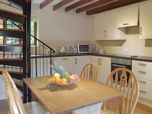 Kitchen/diner | Keepers Nook - Dinas Country Club, Dinas Cross, near Newport