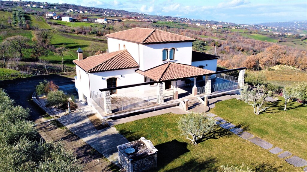 Picture of villa