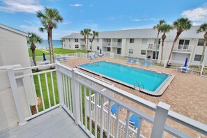 Colony Beach Club 207 balcony